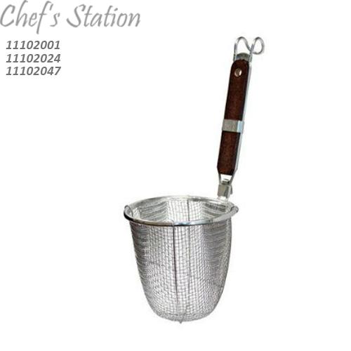 Noodle Drainer Mesh With Wood Handle - Brown Color