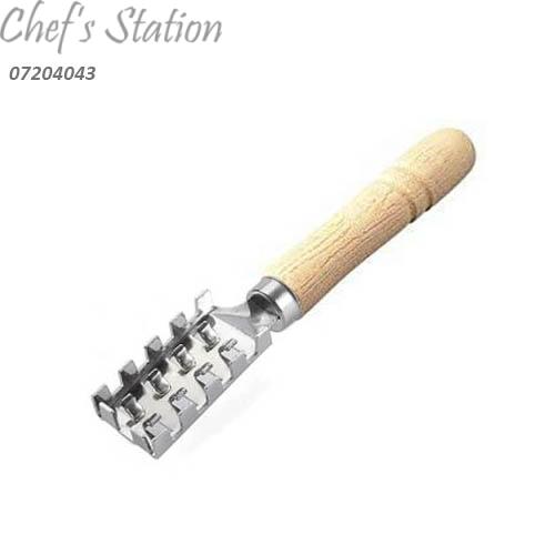 Fish Scale Remover Wood Handle
